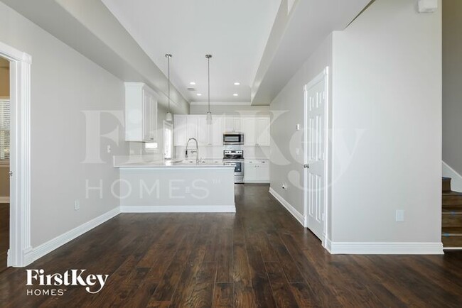 Building Photo - 11730 Twain Dr