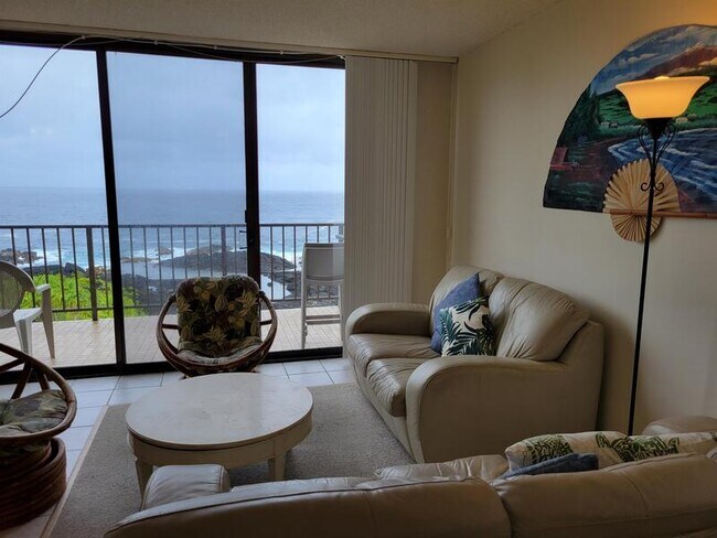 Building Photo - 2405 Kalanianaole St