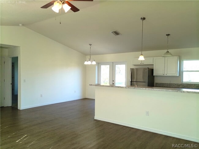 Building Photo - 137 N Independence Hwy