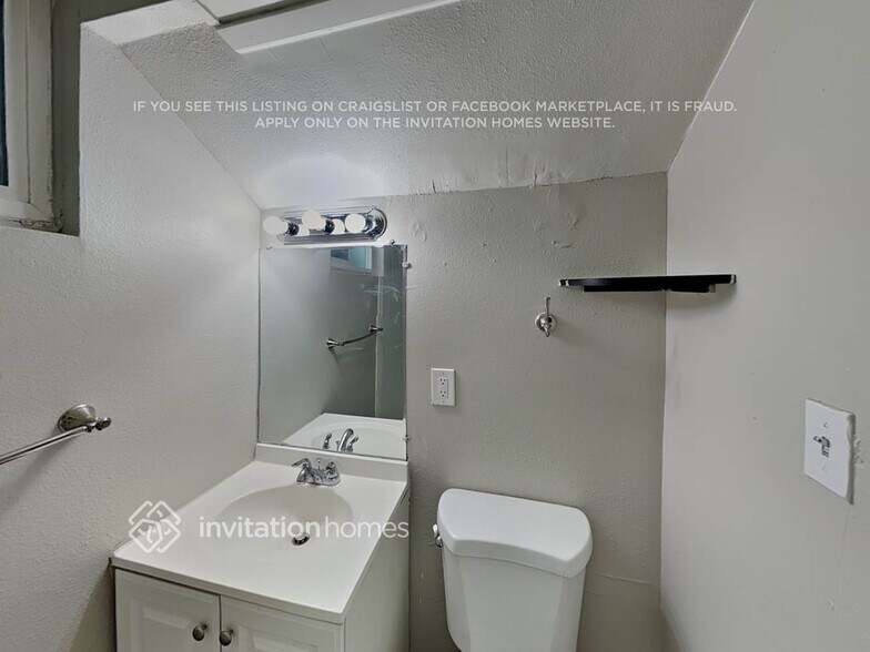 Building Photo - 8188 Stuart St