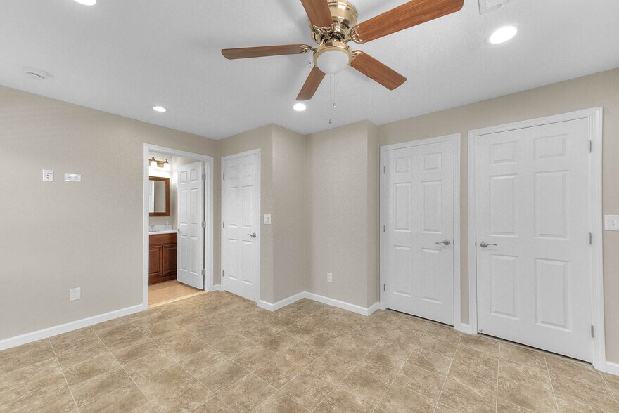 Building Photo - 24600 Cypress St