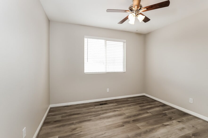 Building Photo - 4053 W 5075 S