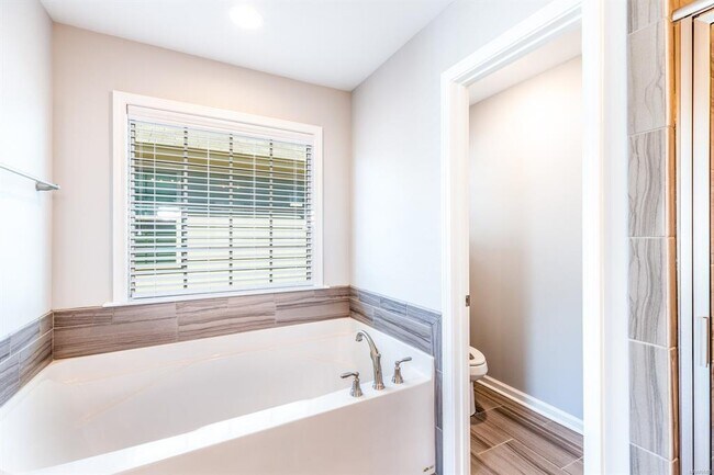 Building Photo - 7119 Birch Creek Trail