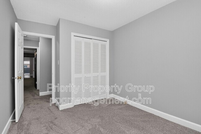 Building Photo - 3916 Piney Grove Rd