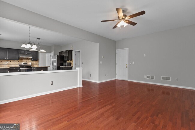 Building Photo - 2315 Hiawassee Dr NW