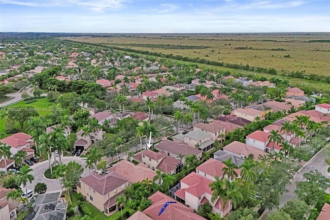 Building Photo - 1725 Winterberry Ln