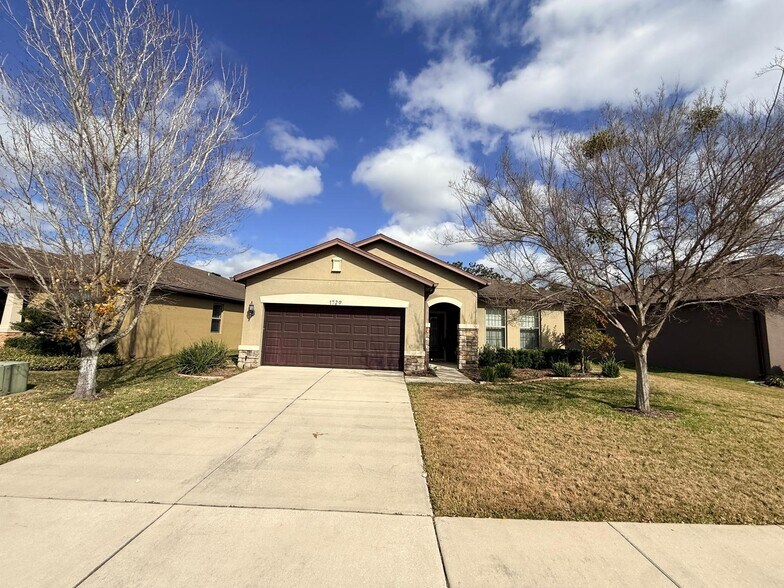 Building Photo - 1729 Trillium Blvd