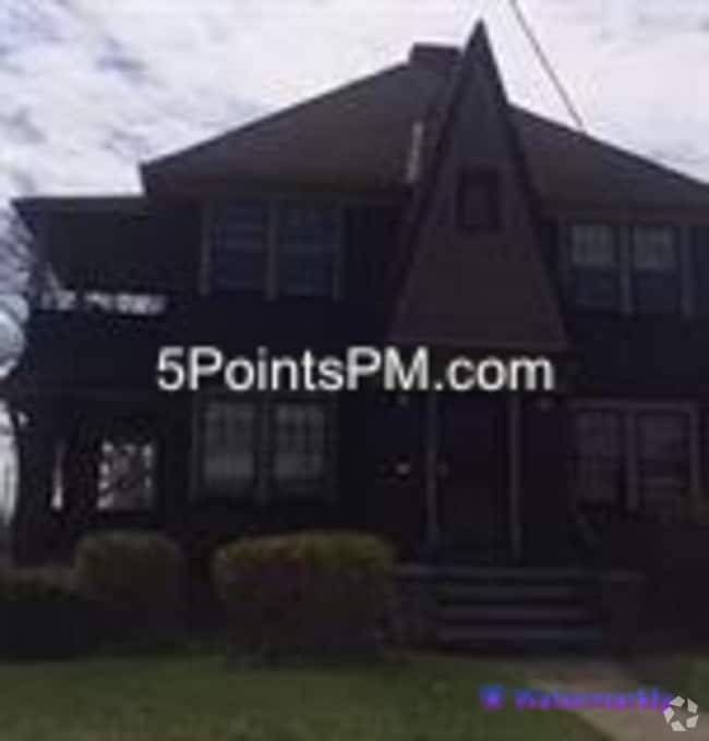 Building Photo - 12812 Gay Ave