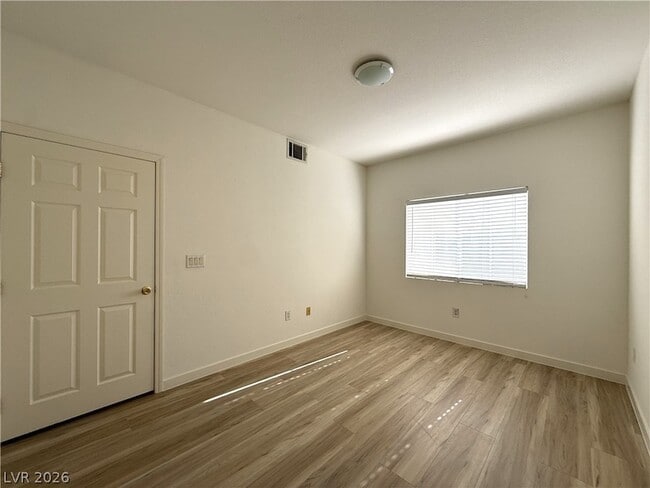 Building Photo - 6160 Rumrill St