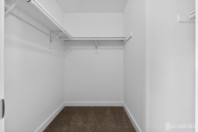 Building Photo - 172 Nathan Dr