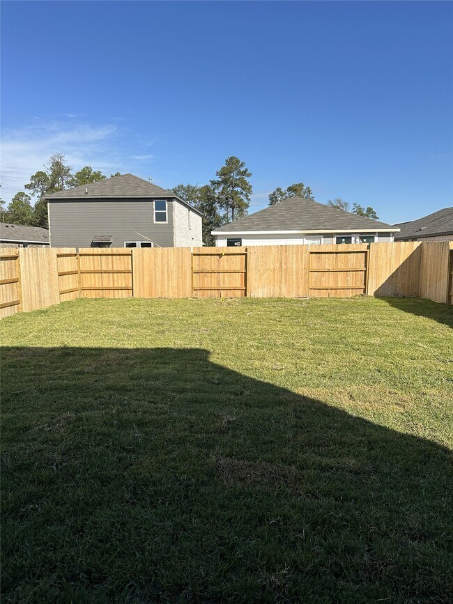 Building Photo - 1642 Gardenia Grv Ln