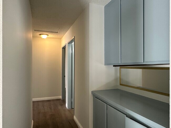 Building Photo - 14734 Santa Fe Trl