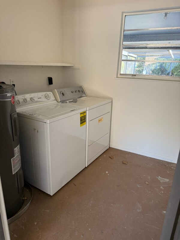 Building Photo - 323 N Lochview Terrace