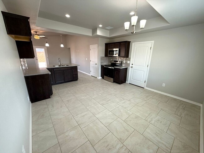 Building Photo - Newly Built 3-Bedroom, 2-Bath Home in a Prime Location Near Hospital & Shopping!