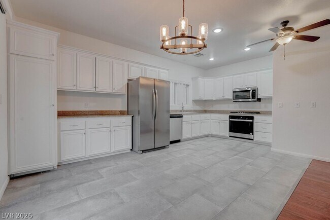 Building Photo - 3109 Strawberry Park Dr