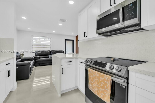 Building Photo - 10420 SW 182nd St