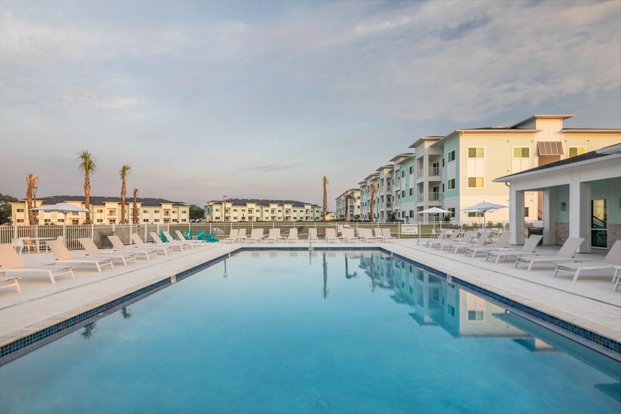 Sunnyside Apartments 21101 Panama City Beach Pky Panama City Beach FL