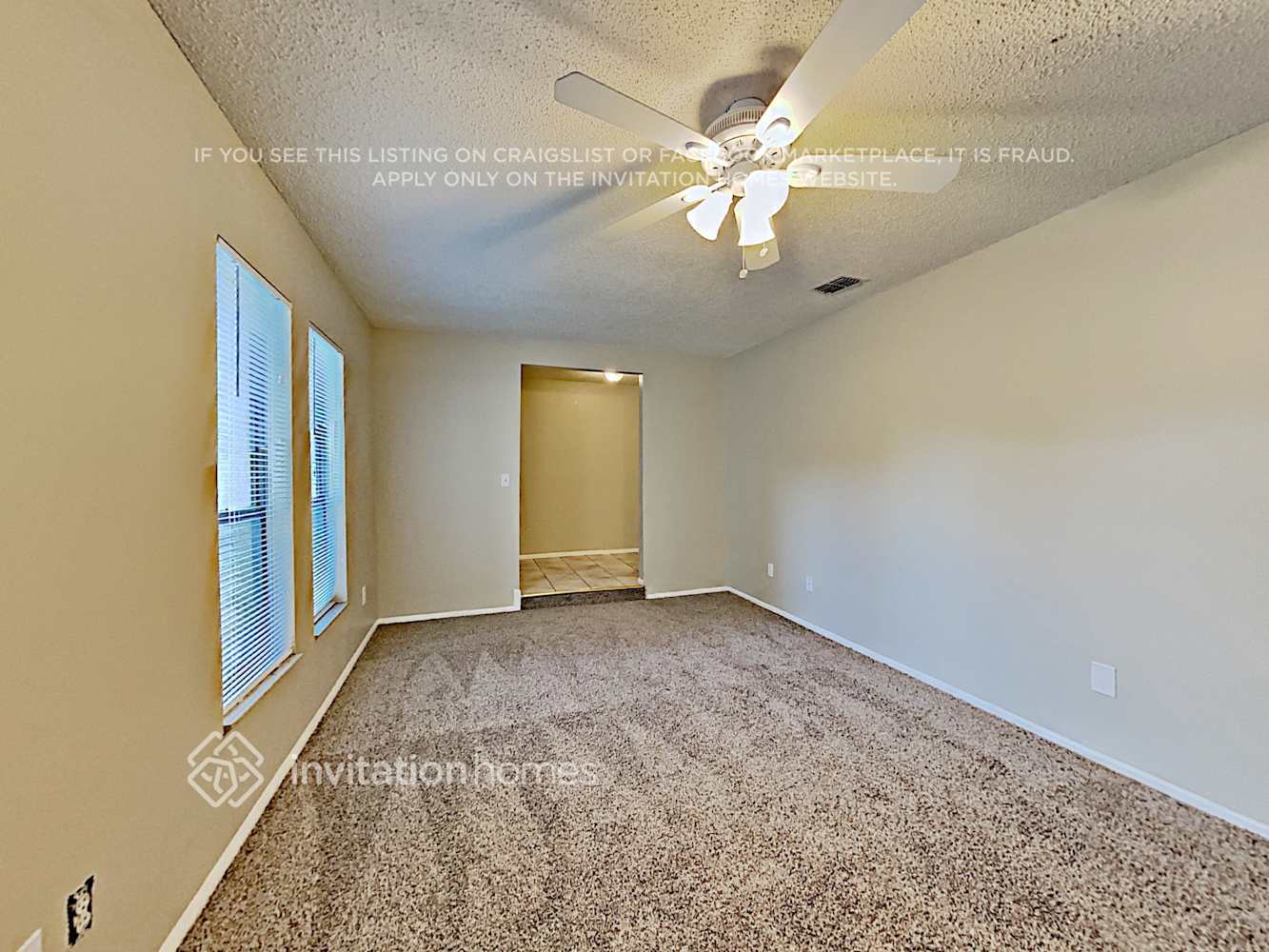 Building Photo - 2212 Cornell Dr