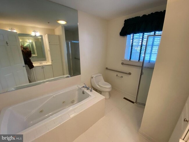 Building Photo - 28498 Sawgrass Ct