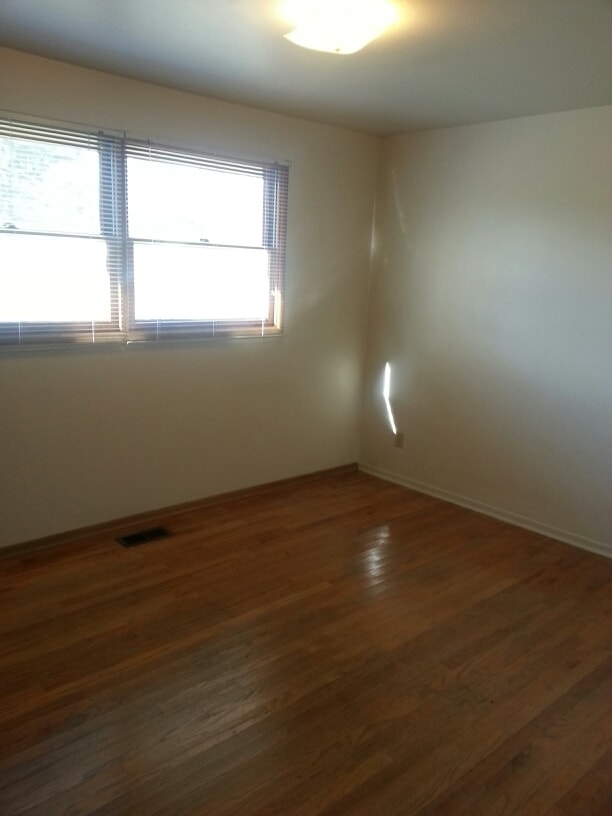 Building Photo - Available Now! 3 bedroom ~ 1.5 Bathroom House Centrally Located in Corvallis