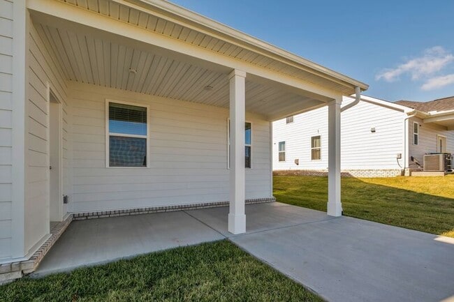 Building Photo - 953 Pleasant Ridge Run