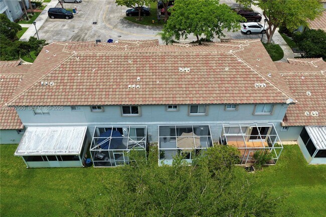 Building Photo - 20807 NW 1st St