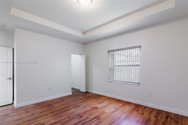 Building Photo - 15421 SW 176th Ln