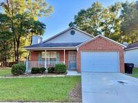 Building Photo - Available NOW 3BD / 2BA Home For Rent!!