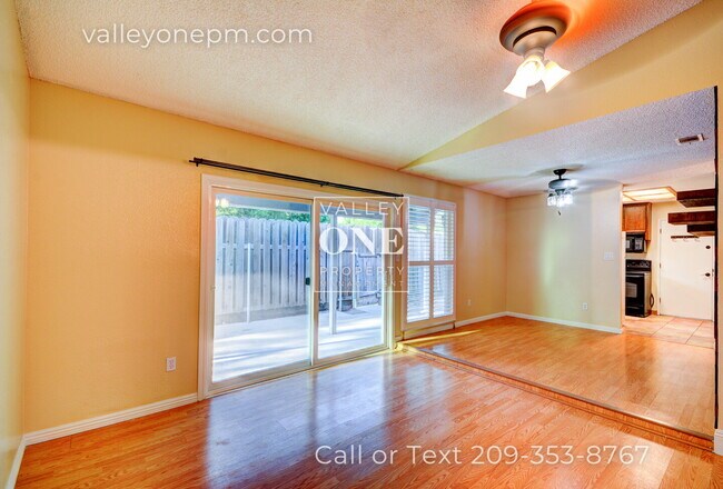 Building Photo - Experience Pet-Friendly Resort Living! Fea...