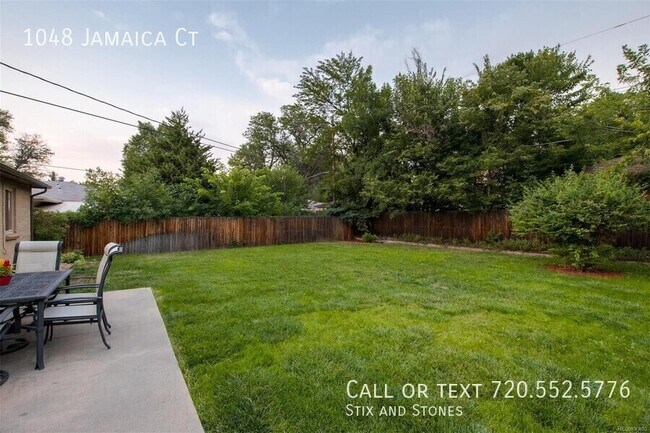 Building Photo - 1048 Jamaica Ct