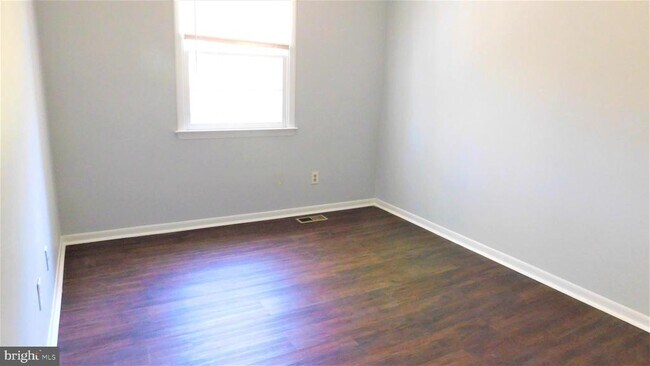 Building Photo - 3706 Double Rock Ln