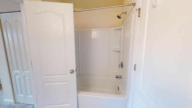 Building Photo - 7623 Legacy Trl