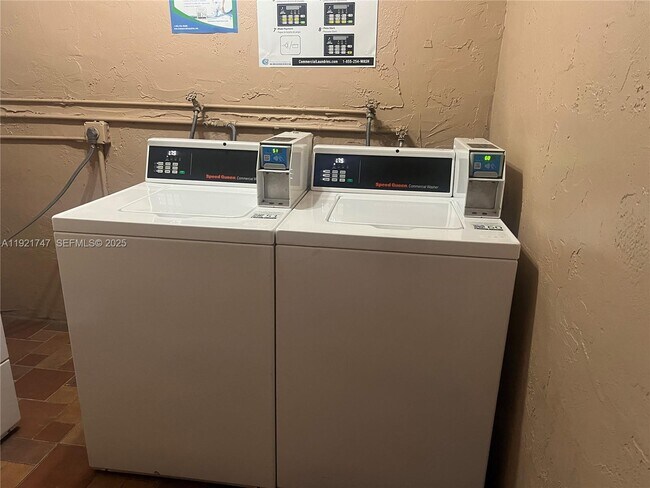 Building Photo - 11227 SW 88th St