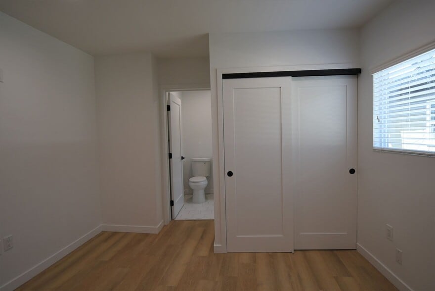Building Photo - 4201 Arch Dr