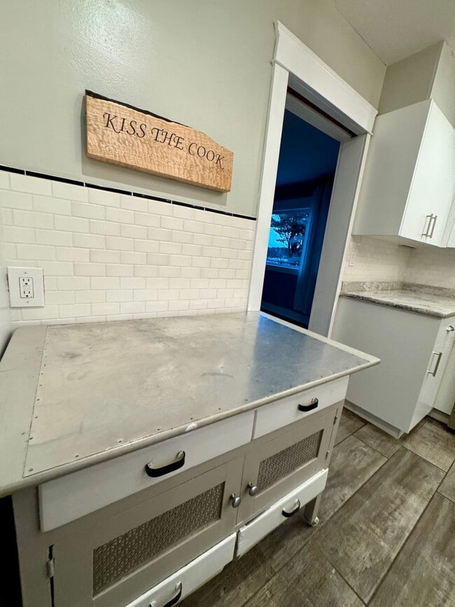 Building Photo - So close to the water you can hear the ferry announcements....oh and the sunrise is spectacular