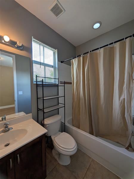 Building Photo - 2851 Prospect Rd