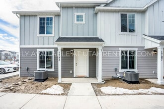 Building Photo - 1783 N 1280 E