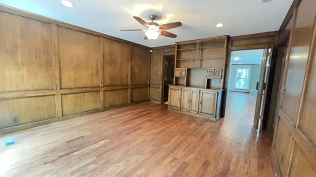 Building Photo - 7800 Old Hickory Ln
