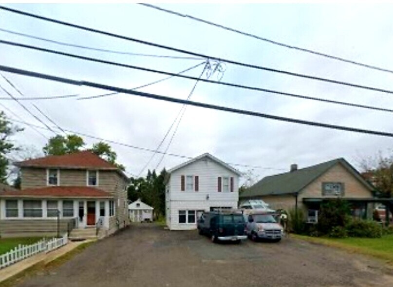 Building Photo - 86 Bethany Rd