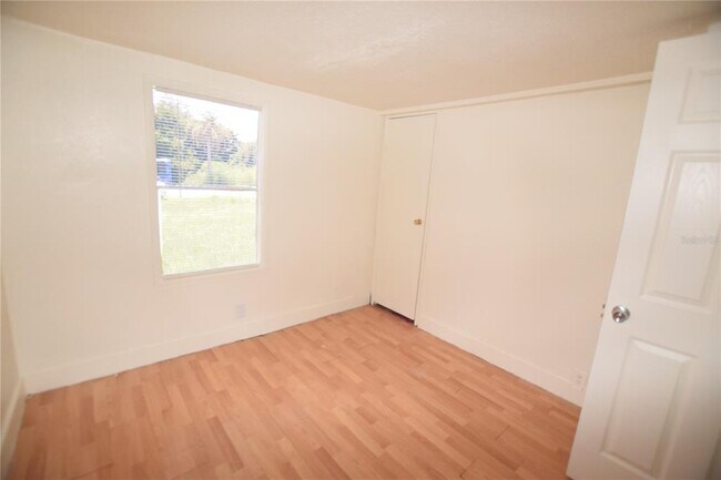 Building Photo - 5101 N Kaliga Dr