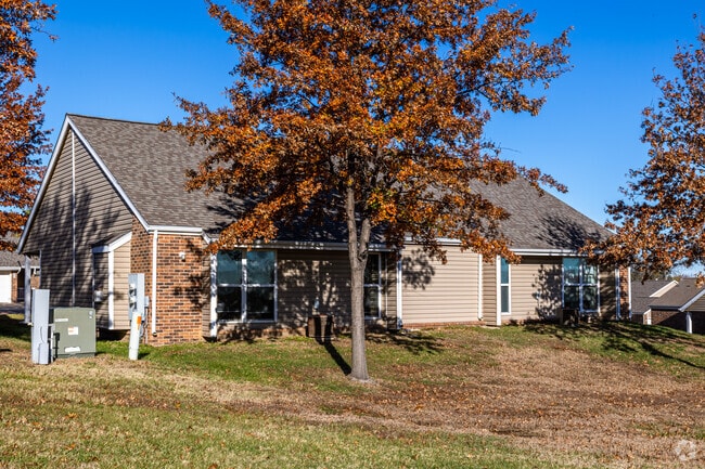 Building Photo - RoseHill Place Apartments