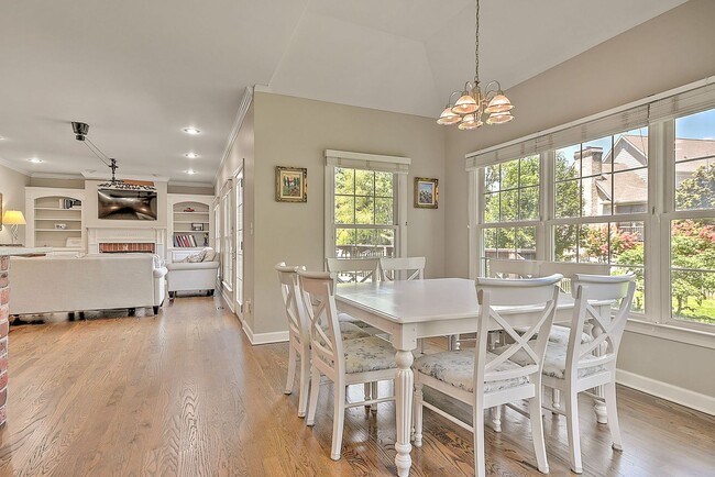 Building Photo - 9 Wayland Ct