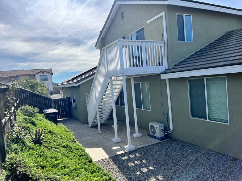 Building Photo - 24940 Butterchurn Rd