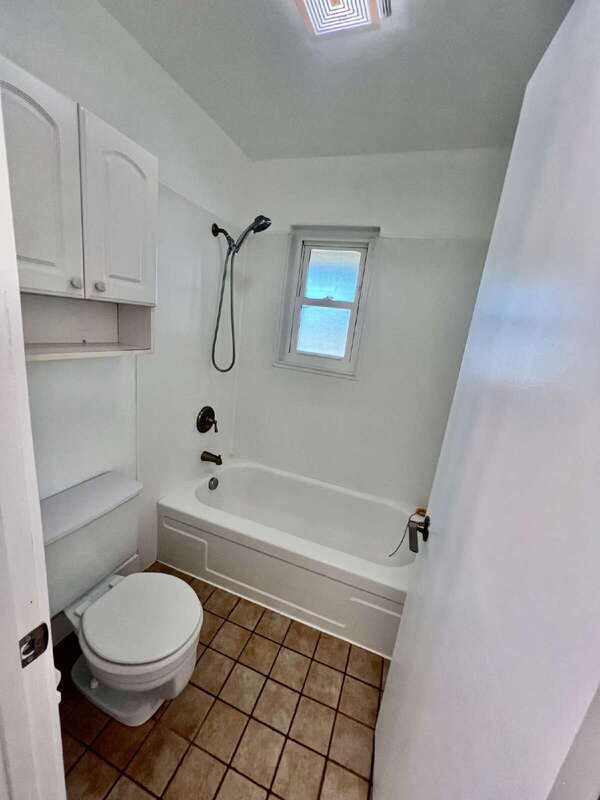 Building Photo - 2459 Gulf Dr