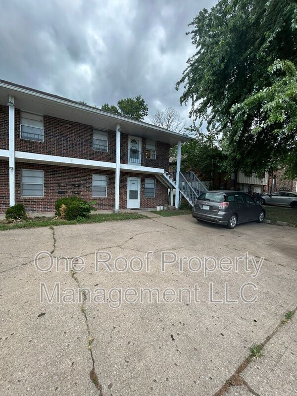 Building Photo - 5308 Ditzler Ave