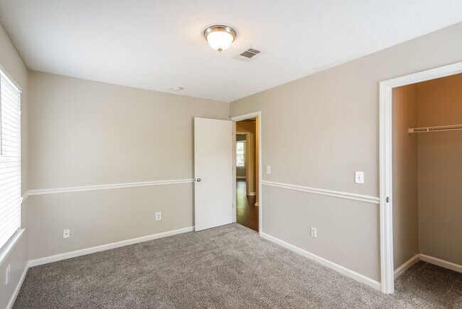 Building Photo - 3209 Dockside Dr