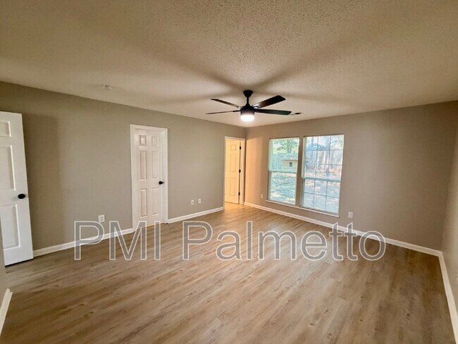 Building Photo - 22 Sweet Thorne Cir