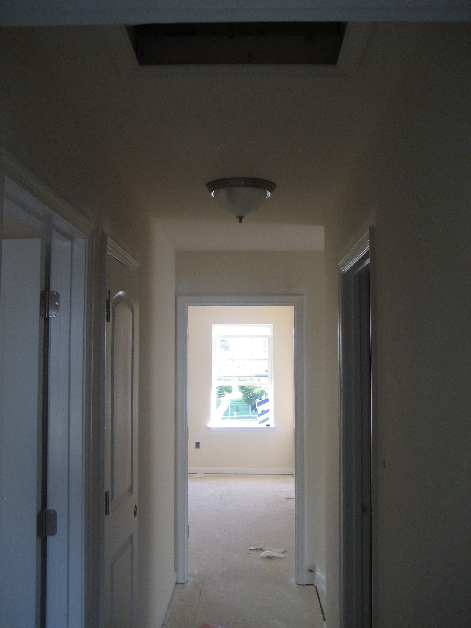 Walkway on 3rd floor - 112 Ridgemont Dr