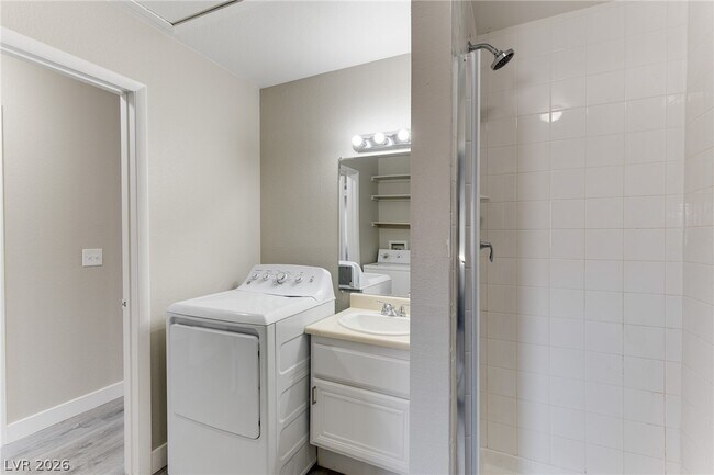 Building Photo - 830 N Sloan Ln