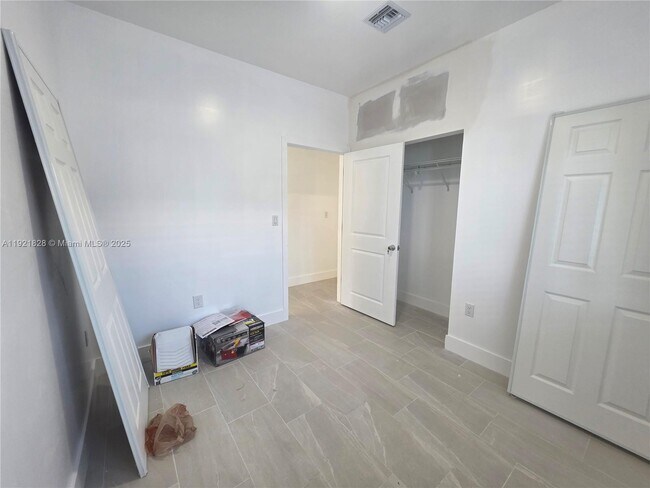 Building Photo - 21210 SW 119th Ave